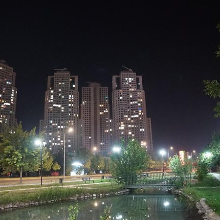 Skopje Sky City 19Th Floor Twin & 12Th Floor & 25Th & 33 Floor Apartments & With Pool & Spa & Gym & Parking Included In Price Extérieur photo