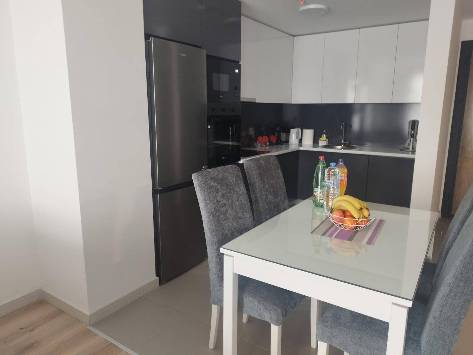 Skopje Sky City 19Th Floor Twin & 12Th Floor & 25Th & 33 Floor Apartments & With Pool & Spa & Gym & Parking Included In Price Extérieur photo