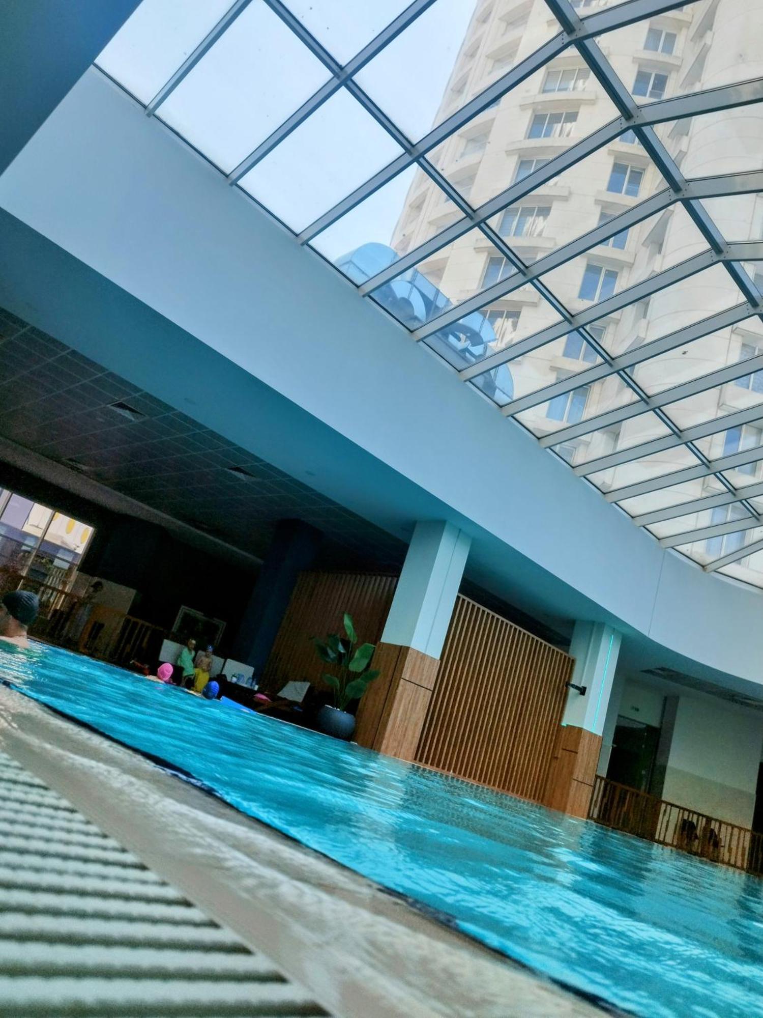 Skopje Sky City 19Th Floor Twin & 12Th Floor & 25Th & 33 Floor Apartments & With Pool & Spa & Gym & Parking Included In Price Extérieur photo