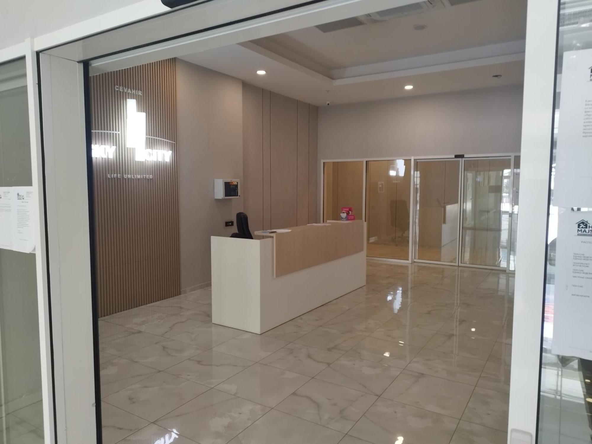 Skopje Sky City 19Th Floor Twin & 12Th Floor & 25Th & 33 Floor Apartments & With Pool & Spa & Gym & Parking Included In Price Extérieur photo