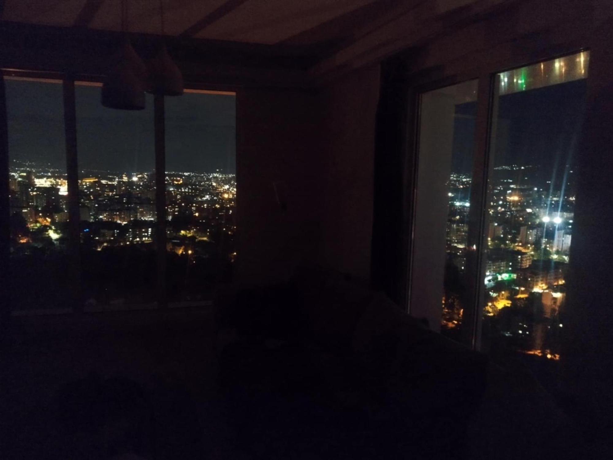 Skopje Sky City 19Th Floor Twin & 12Th Floor & 25Th & 33 Floor Apartments & With Pool & Spa & Gym & Parking Included In Price Extérieur photo